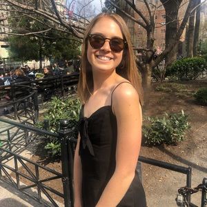 Meet your Posher, Abby